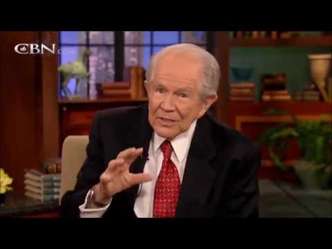 700 Club admits that Christmas is pagan