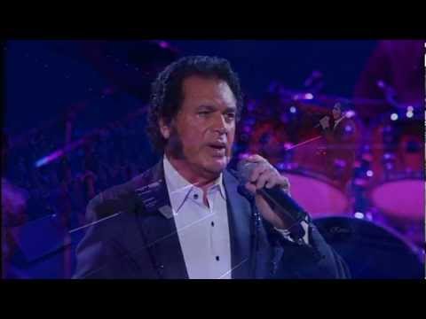 Engelbert Humperdinck - "A Man Without Love" (Live)