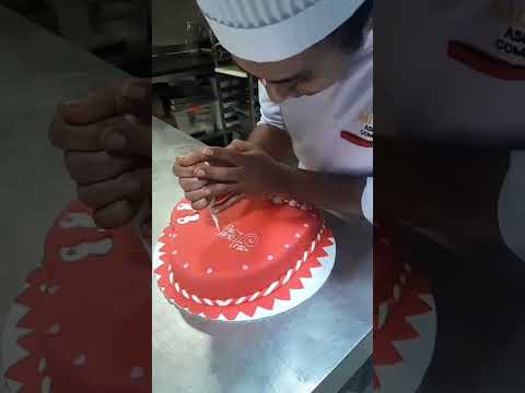 #viralvideo #lettercake #cake #cakewriting #howtomakebreadcake #valentine #valentinecake