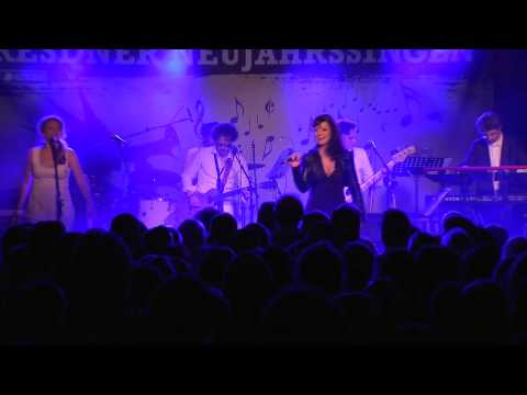 5. Dresdner Neujahrssingen - Donna Summer "Hot Stuff" mit Maxi Kerber