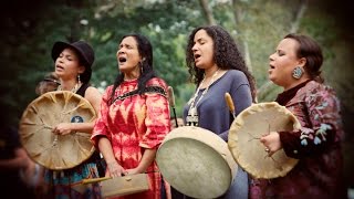 Ulali - Mahk Jchi (Heartbeat Drum Song) - with lyrics & translation
