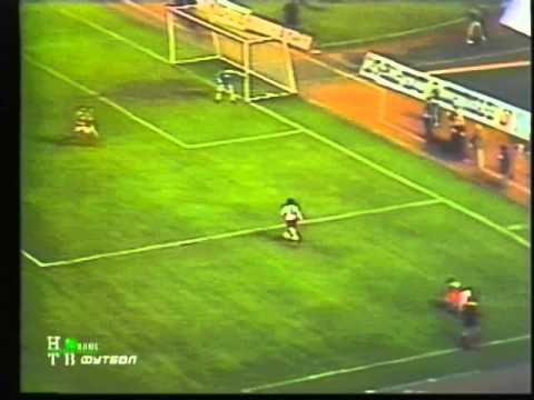 1986 (March 26) USSR 0-England 1 (Friendly).mpg