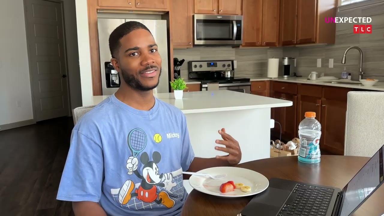 Man Makes $22,000 per Month as a Sperm Donor