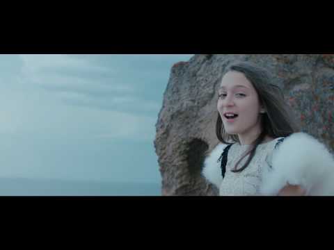 FRANCESCA NICOLESCU MASHUP