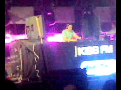Ivan Ionov b2b Dima Krasnik on Kiss FM 7th Birthday video 4.mp4