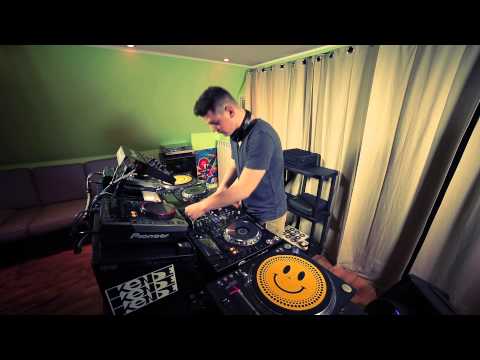 Army The Italian Dj Contest 2014 by Pioneer Mix Entry