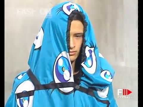 ISSEY MIYAKE Menswear Spring Summer 2000 Milan - Fashion Channel