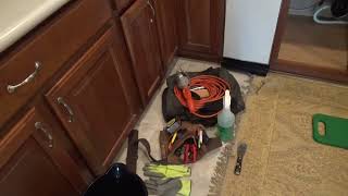 How to Install Kitchen Faucet for the Average Joe