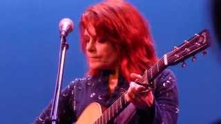 Rosanne Cash &quot;500 Miles&quot; at the Savannah Music Festival 04/04/15