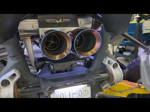 First start! EVO exhaust! Let's hear it! Can-Am MAVERICK R