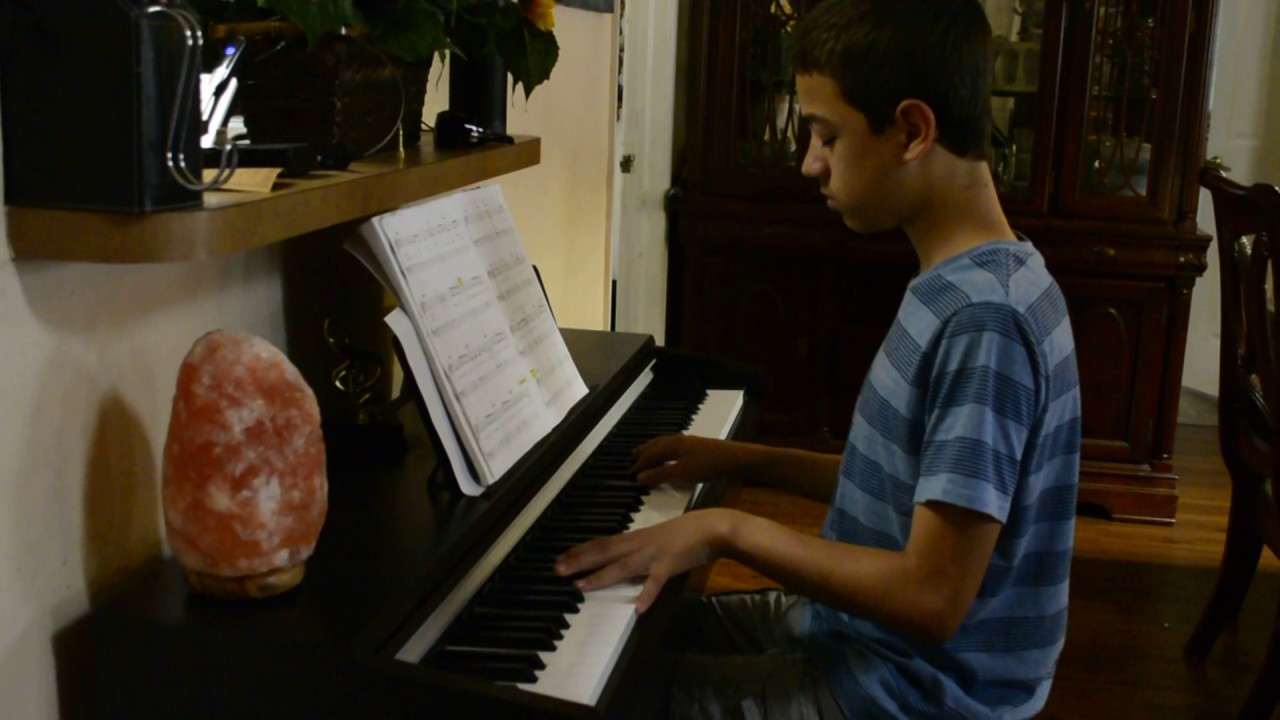 Promotional video thumbnail 1 for Piano player