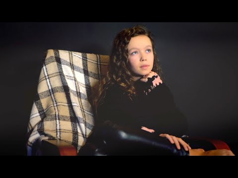 Анастасия Иванова -"Мне звезда упала на ладошку"  (11 лет). Александр Дольский.