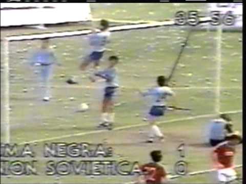 1982 (April 17) Loma Negra de Olavarria (Argentina) 1-USSR 0 (Friendly)
