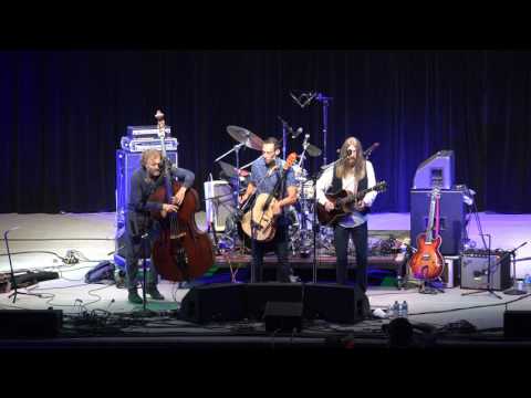 The Wood Brothers - 08.20.16 - 2016 Philadelphia Folk Festival - 4K