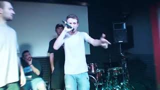 Freestyle Anastasio x factor quando aveva 18 anni