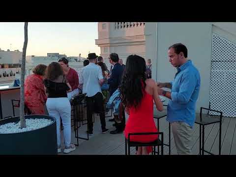 Terraza hotel Gran Vía Pestana CR7