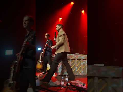 Måns Zelmerlöw almost rapping his verses