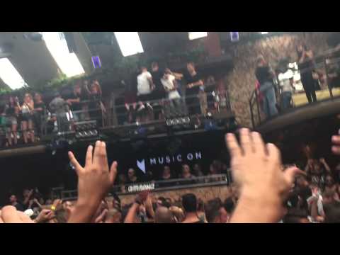 Marco Carola plays Gianfranco Troccoli, Rapha - Gangsta (Jayro remix) @ Music On, Amnesia, 21.08.15