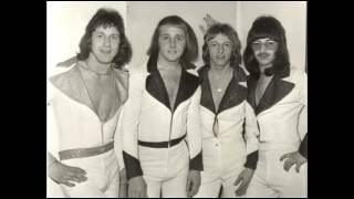 Black Lace - Gasoline Alley Bred (Bread)