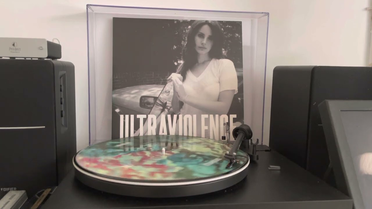 lana del rey -Pretty When You Cry￼ (vinyl ￼ sounds)