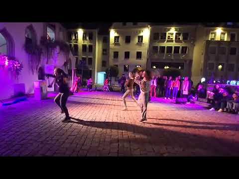 Seasons of Love - Annalena Storch und der Chor Symphony of Souls