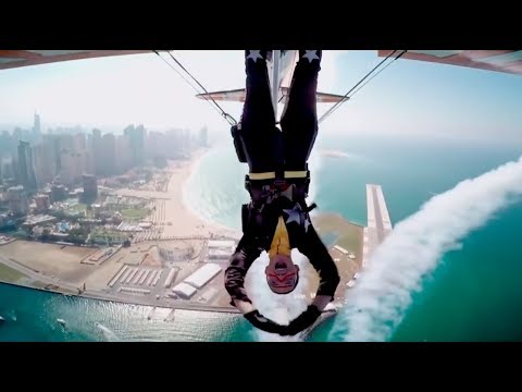 Breitling Wing Walkers explore Dubai