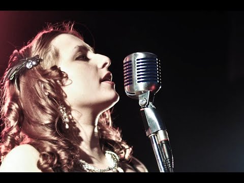 Irene & Reed Perform Debut Concert at Birdy's 12-1-10, Playing "Crucified"