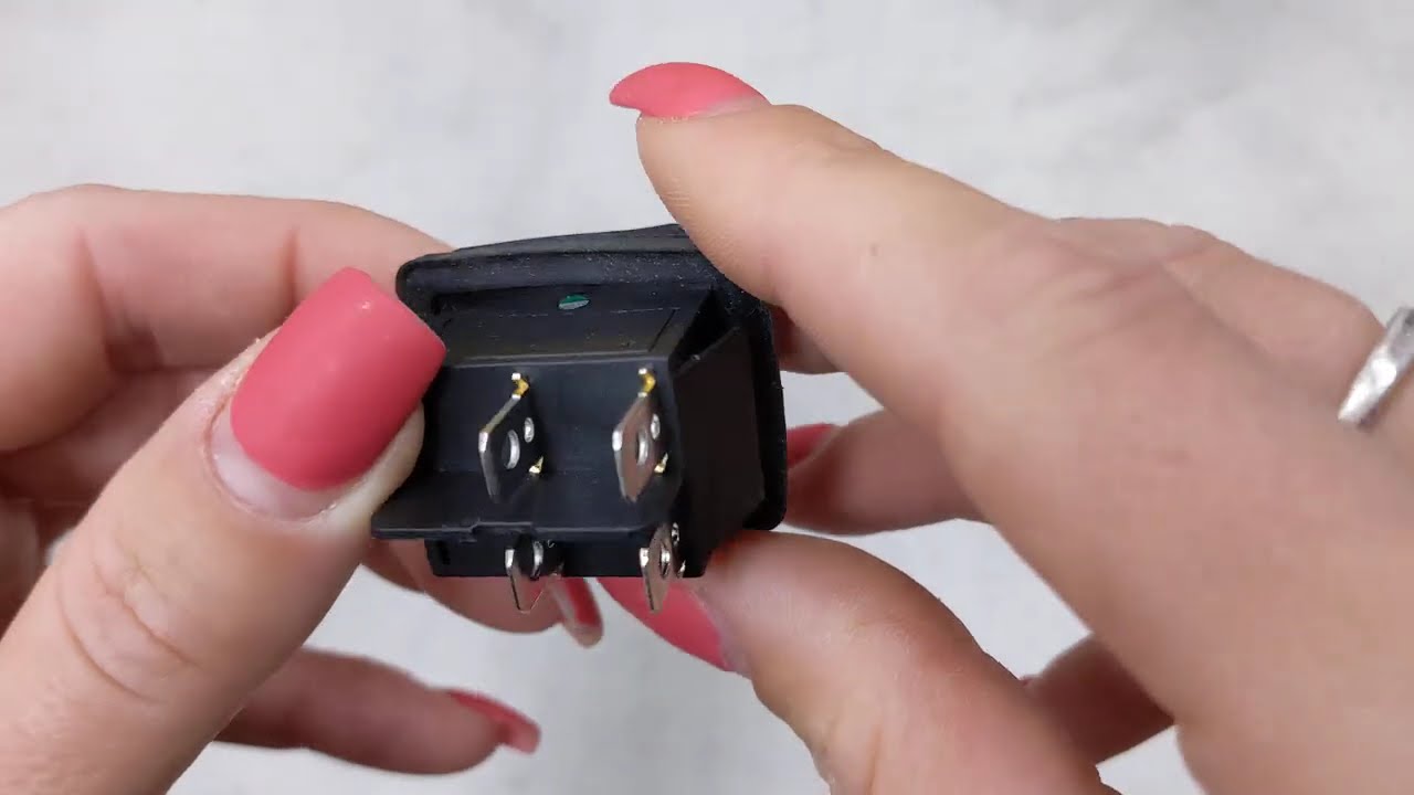 Перемикач АСКО-УКРЕМ KCD2-201WN GR/B 1-клавішний з захистом зелений з підсвіткою A0140040115