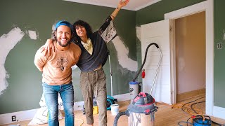 We’re living in a construction site // Re-Finishing Wood Floors