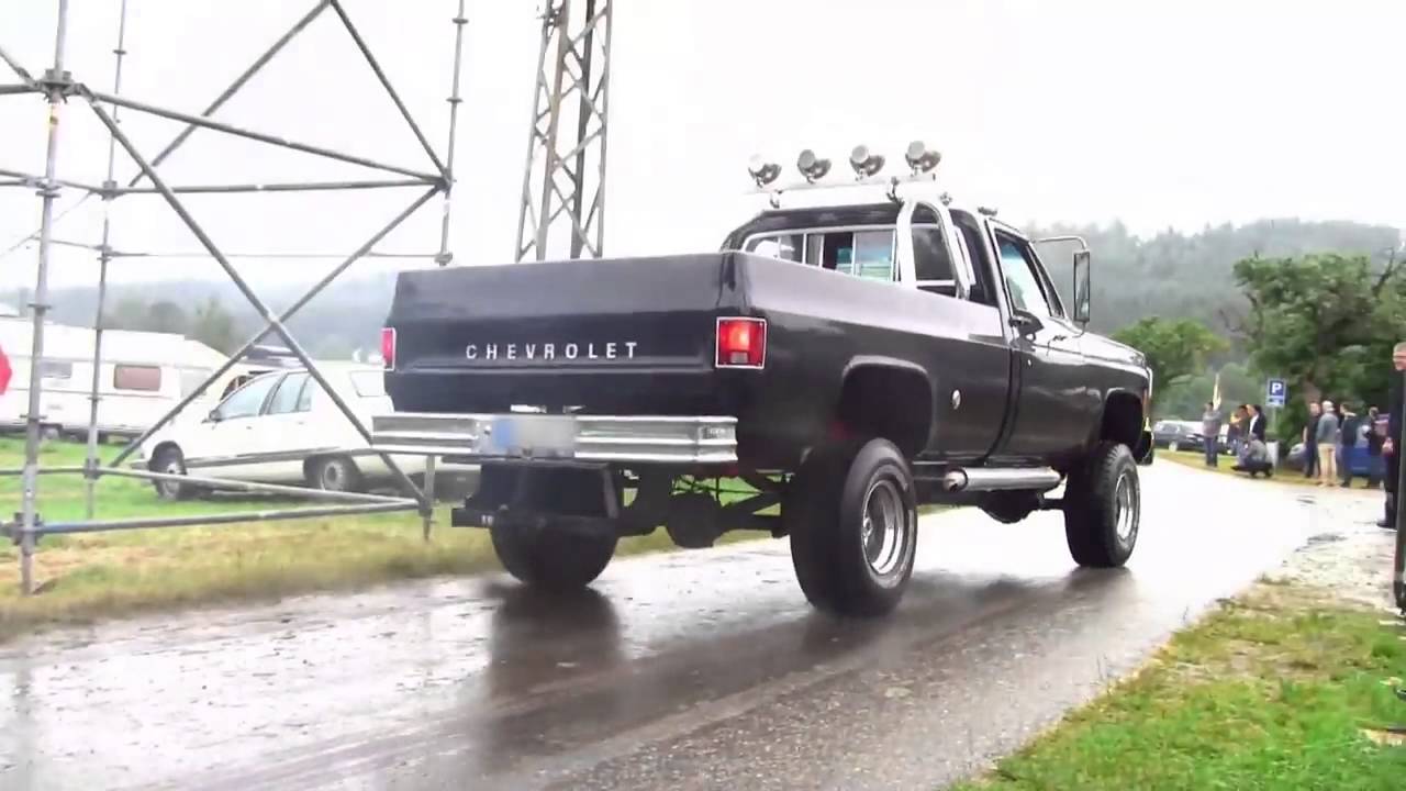 Wheel Pops off Truck During Burnout