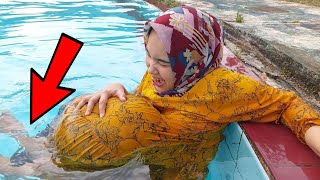 Download lagu KAGET MENDADAK KONTRAKSI MAMAH LENNY HAMIL MELAHIRKAN BAYI DI KOLAM RENANG#drama #hamil mp3