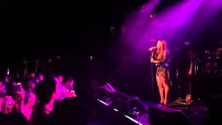 Tamia Performing &quot;Me&quot; Live in New York on the Love Life Tour
