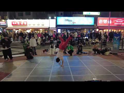 WIT(Whatever😎It😎Takes)#Wit HongDae#Hongdae Busking#Busking 20251219 DJI 0125