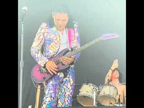 Corey Feldman guitar solo Low serve ill
