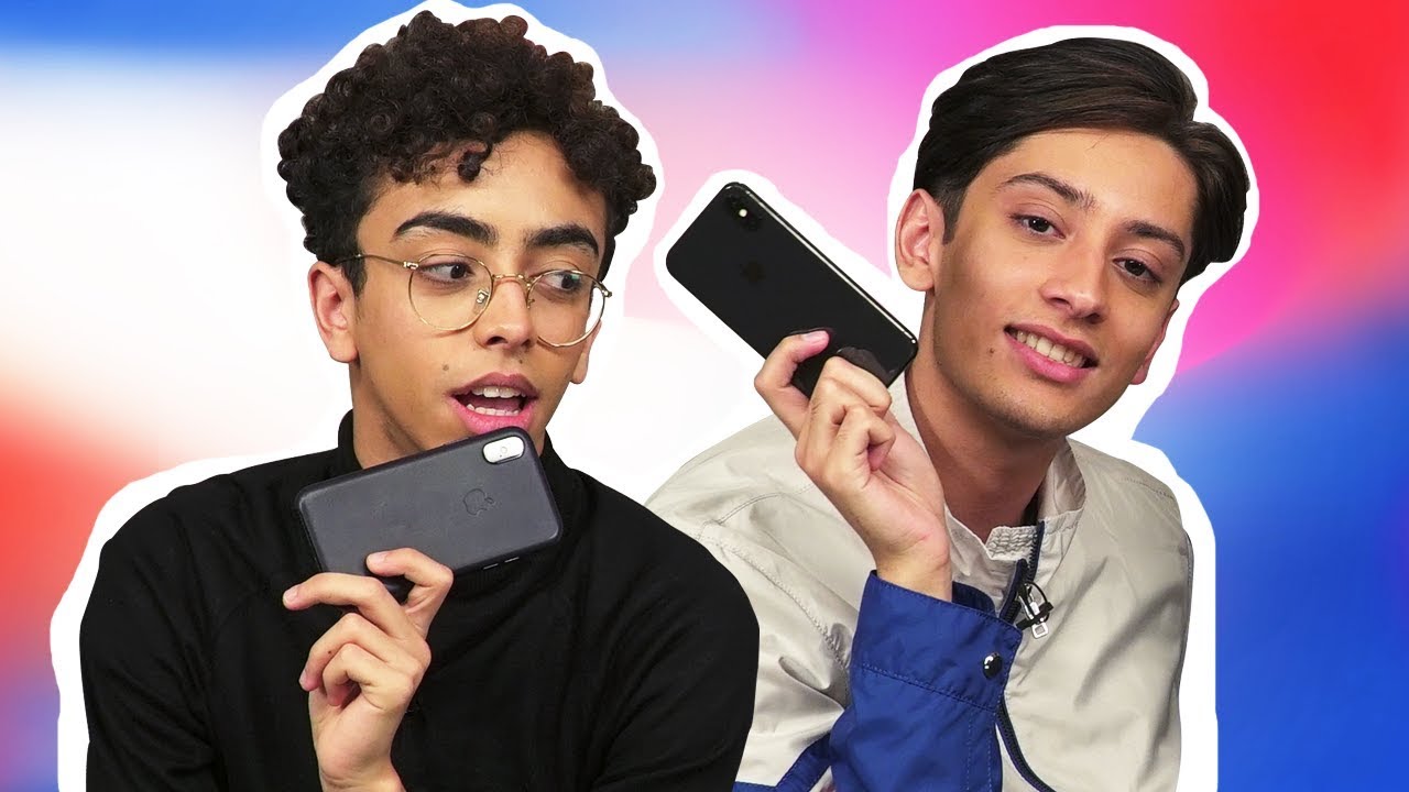 WHAT ‘S ON MY IPHONE X ?! | Bilal Hassani et Sparkdise