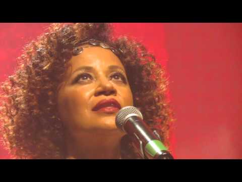 Virgínia Rosa canta Clara Nunes - Canto das Três Raças - Sesc Consolação - 09/01/2015 (HD - By Alan)