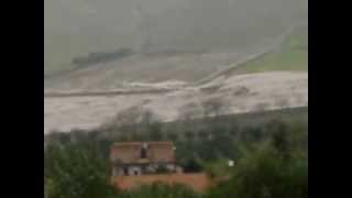 preview picture of video 'montecalvo irpino   stazione fs   rischio alluvione'