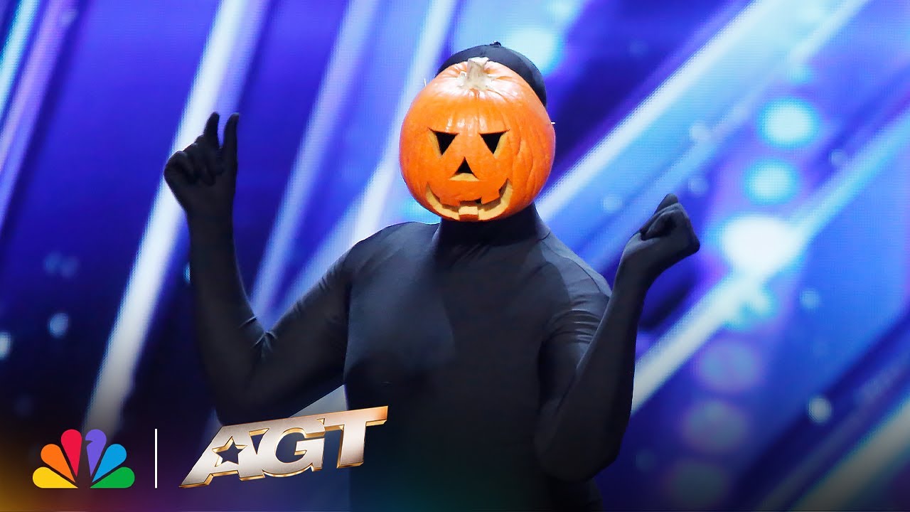 Viral Legend Dancing Pumpkin Man BOOGIES His Way Into Our Hearts | America's Got Talent thumbnail