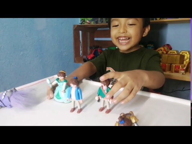 Vídeo relacionado con PLAYMOBIL: The Movie 70139 Figuras Sorpresa (Serie 2), A Partir de 5 años