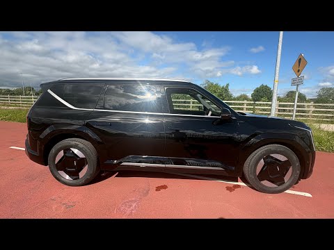 Kia EV9 EV9 EARTH MODEL, **3.9% FINAINCE** Leather - Image 2