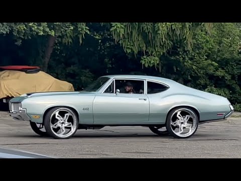 1970 Cutlass 442 on 24 Inch Rucci wheels| Ride Out at Fast Turtle Automotive