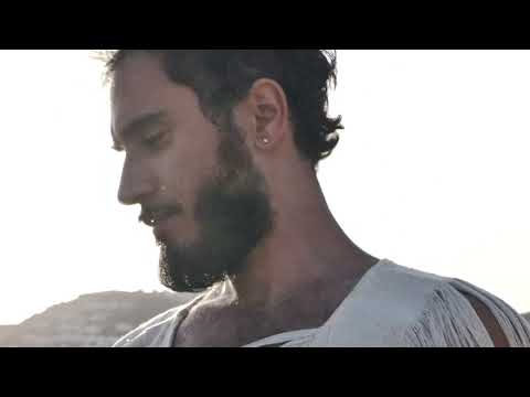 NAMIRÍ - Yakuriri - (Official Music Video)