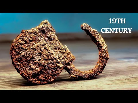 Very Rusty Lock  Restoration. EXTREME RUST.  Antique PadLock  19th century.