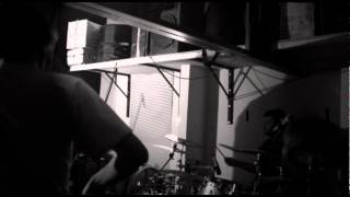 Video začínáme tvrdě makat