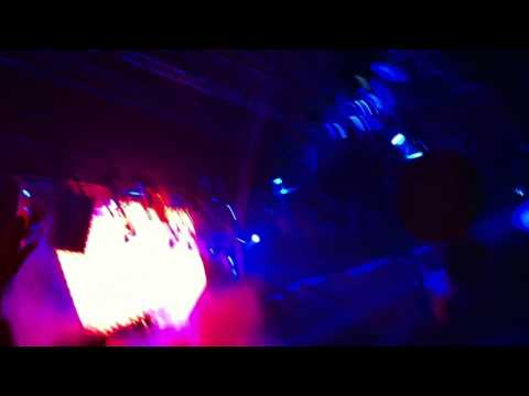 steve angello roseland ballroom playing mario ochoa - fucking NYE 2011