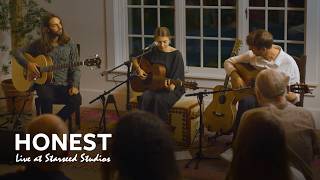 Honest - Hayley Reardon with Pau &amp; Arnau Figueres (Live at Starseed Studios)