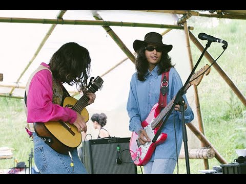 Gali Galó - CAMINHONEIRA - Ao Vivo no Psicodália 2019