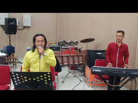 adong sesuatu // cipt.william naibaho // cover// Randy Sinaga