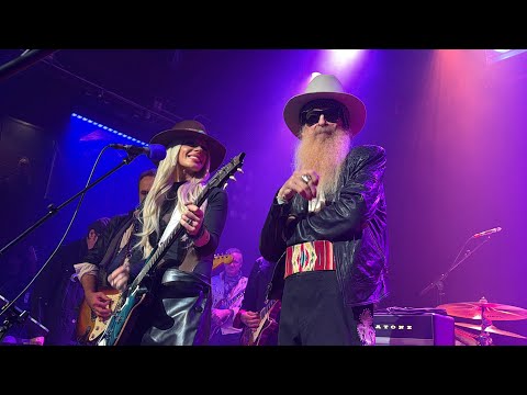 Billy Gibbons & Orianthi “Sharp Dressed Man” 12/18/25 Troubadour, Hollywood, CA 