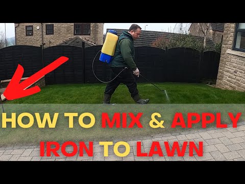 How To Mix &amp; Apply Iron Sulphate To Your Lawn